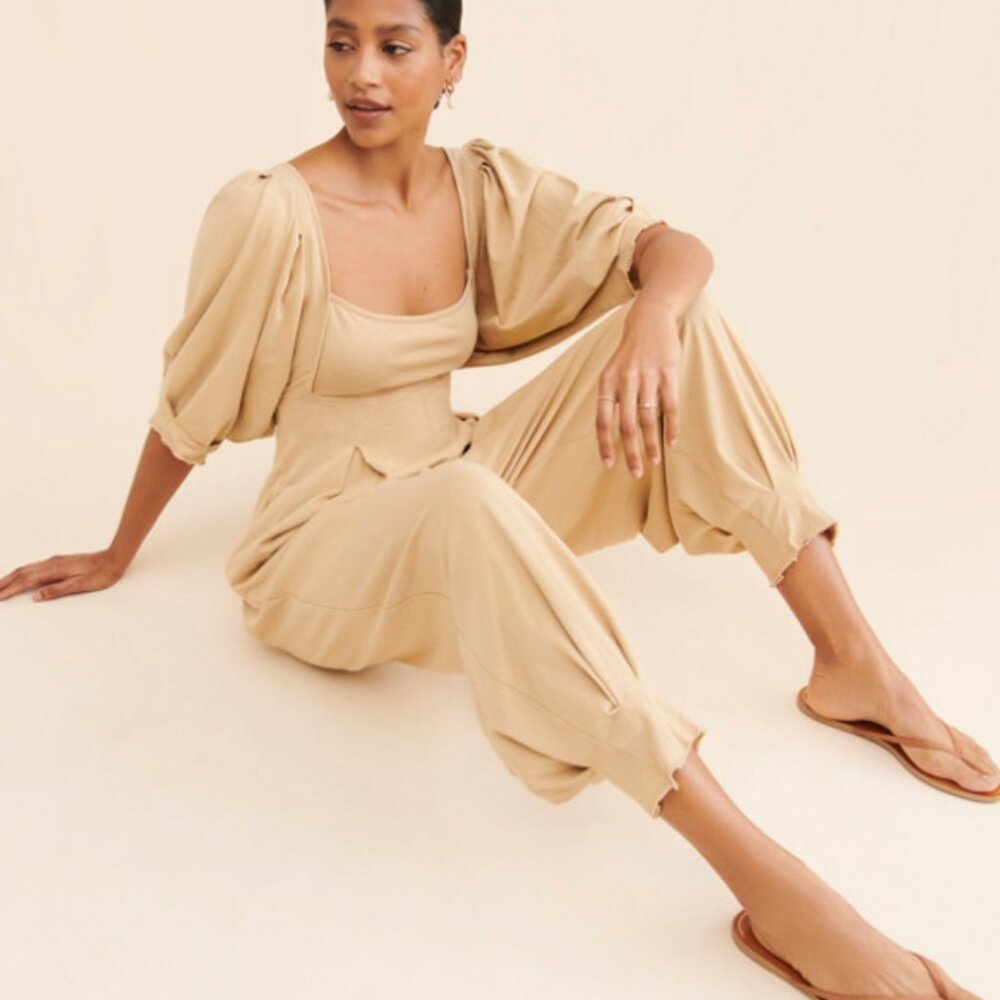New Sz medium m Free People Intimately Lotta Love Pleated 1 Pc tan Jumpsuit